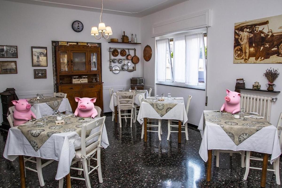 B&B Hotel Costa Azzurra Spotorno Exterior photo